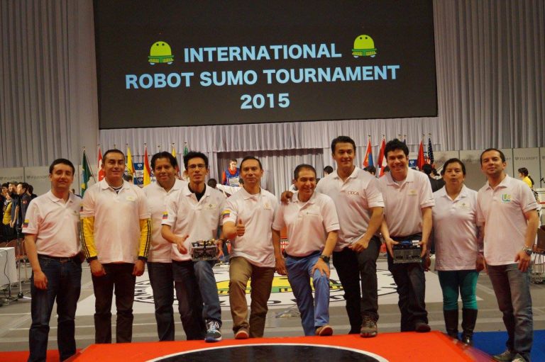 Grupo runibot en Japon